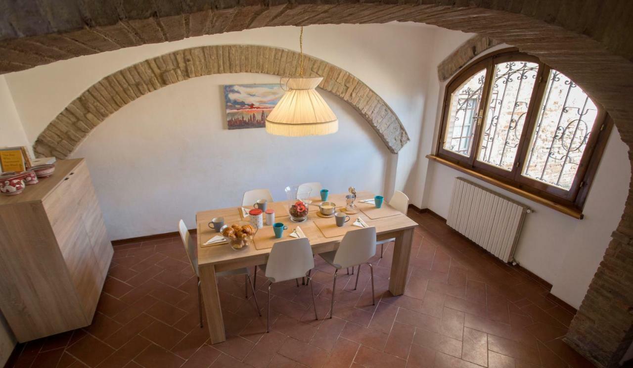San Gimignano Apartment Bagian luar foto