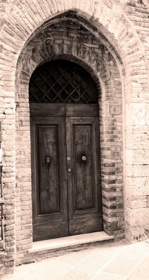 San Gimignano Apartment Bagian luar foto